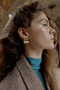 MINIMAL SQUARE EARRINGS