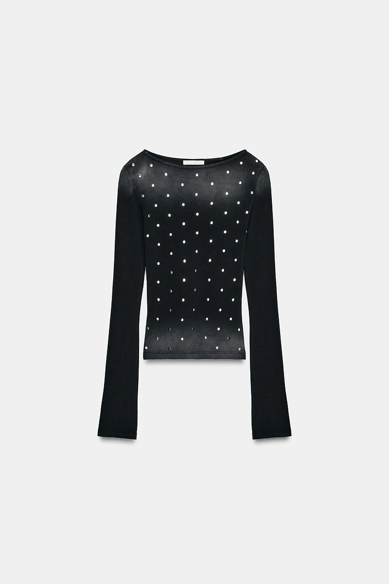 WASHED EFFECT STUDDED T-SHIRT