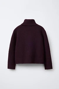 PLAIN KNIT TURTLENECK SWEATER
