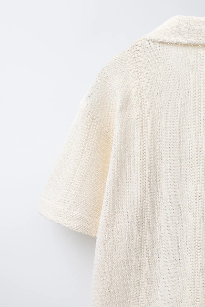 TEXTURED SHIRT
