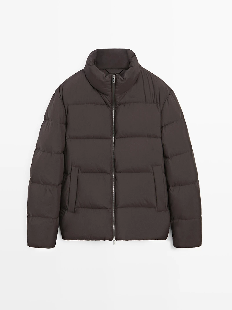 Water-repellent puffer jacket