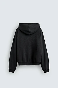 HOODIE WAFFLE DÉLAVÉ À CAPUCHE
