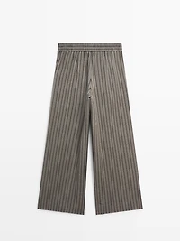 Wide-leg trousers with striped details
