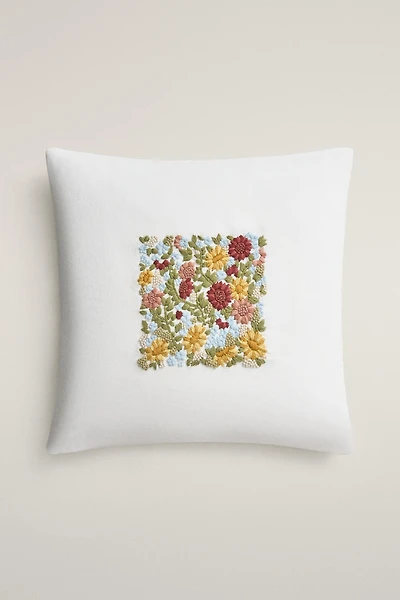 FLORAL EMBROIDERED THROW PILLOW COVER