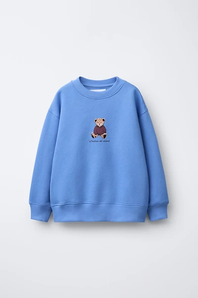 BEAR AND TEXT PRINT SWEATSHIRT