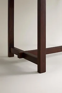 TABLE WITH AN AGED FINISH