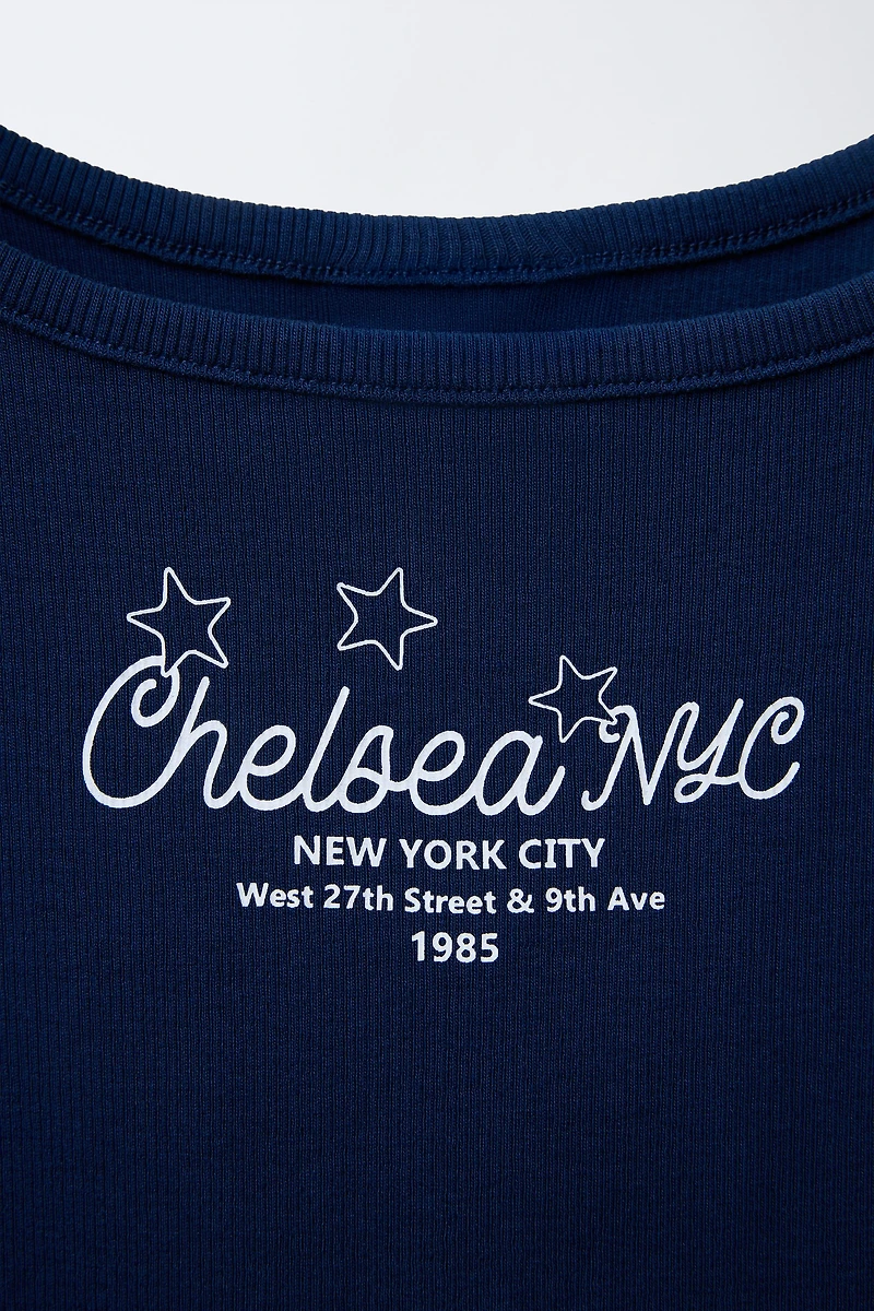 RIBBED TEXT TOP