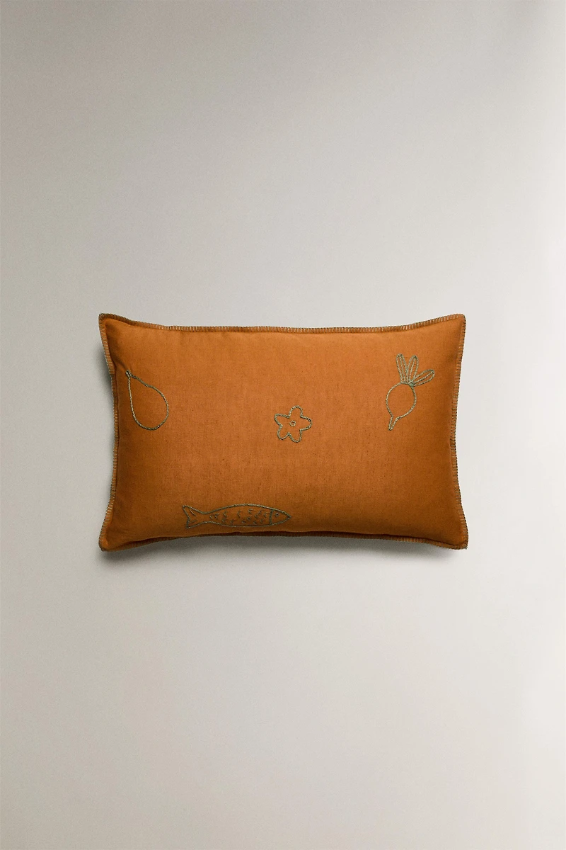 THROW PILLOW COVER WITH RAISED DESIGN EMBROIDERY