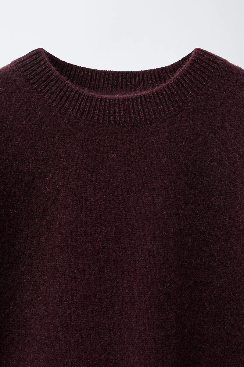 100% CASHMERE KNIT SWEATER