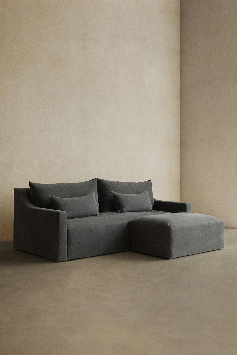 WASHED LINEN POUF
