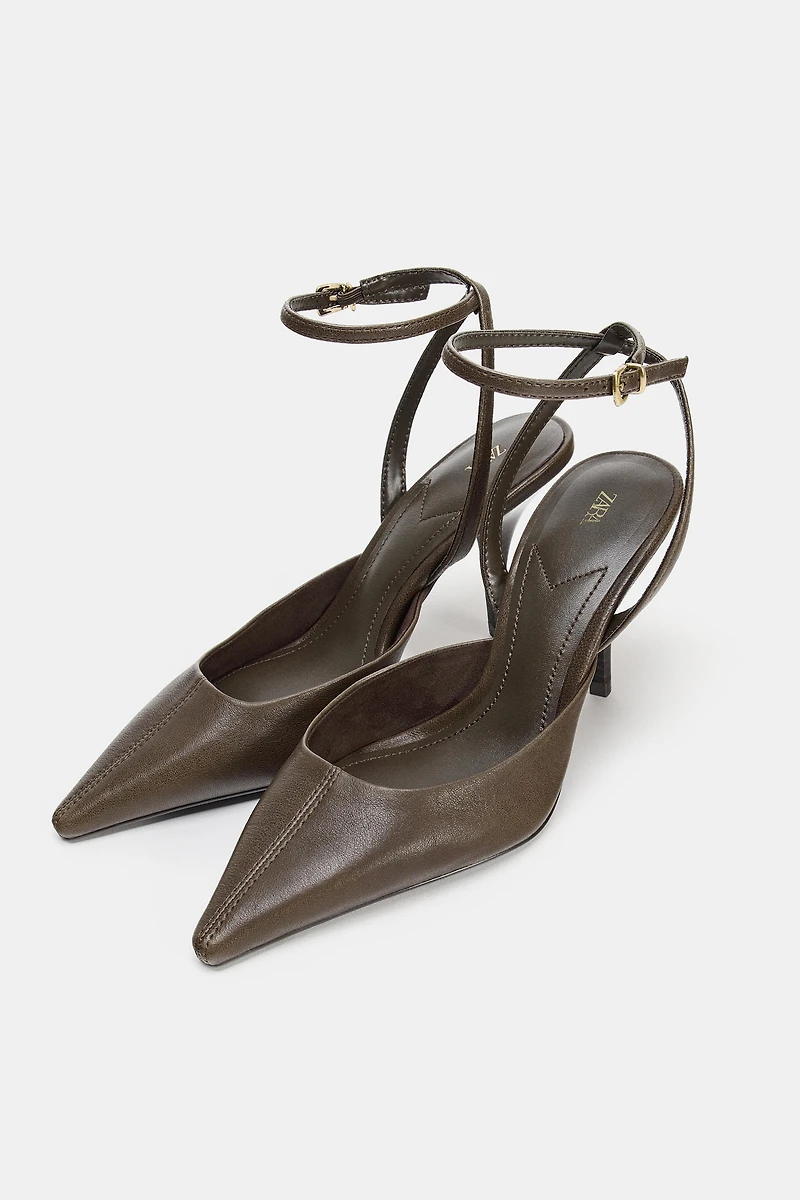 CHAUSSURES À TALONS OUVERTES L'ARRIÈRE EN CUIR AVEC BRIDE