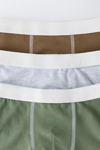 2-6 ANS/ LOT DE TROIS BOXERS DÉTAIL VIF