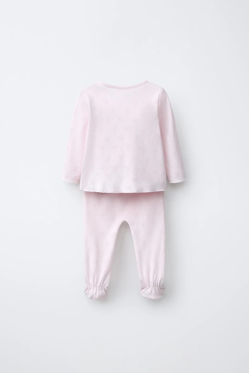 LAYETTE SET AND POUCH