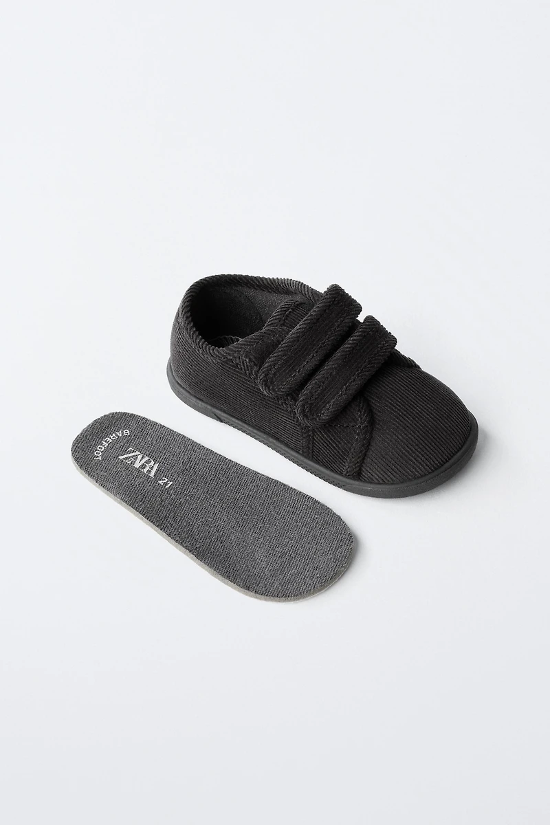 CORDUROY BAREFOOT SNEAKERS
