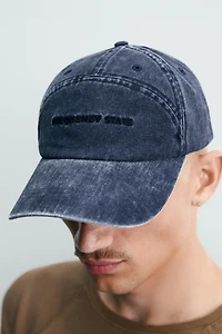 CASQUETTE LAVÉE INSCRIPTION BRODÉE