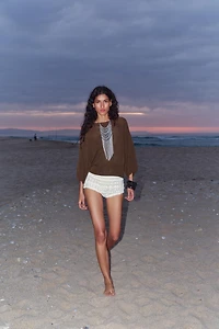 WIDE SLEEVE KNIT SWEATER