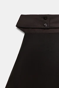 TOP EN GEORGETTE À ENCOLURE AMÉRICAINE ET POIS