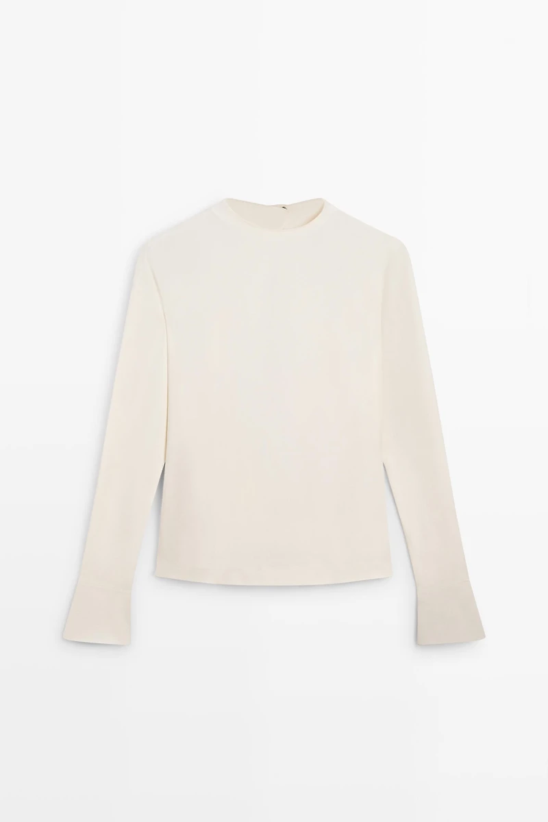 Long sleeve top with back detail