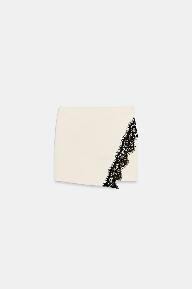 JUPE-PANTALON CROISÉE EN DENTELLE