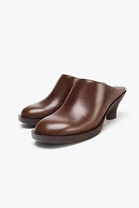 LEATHER HEELED CLOGS