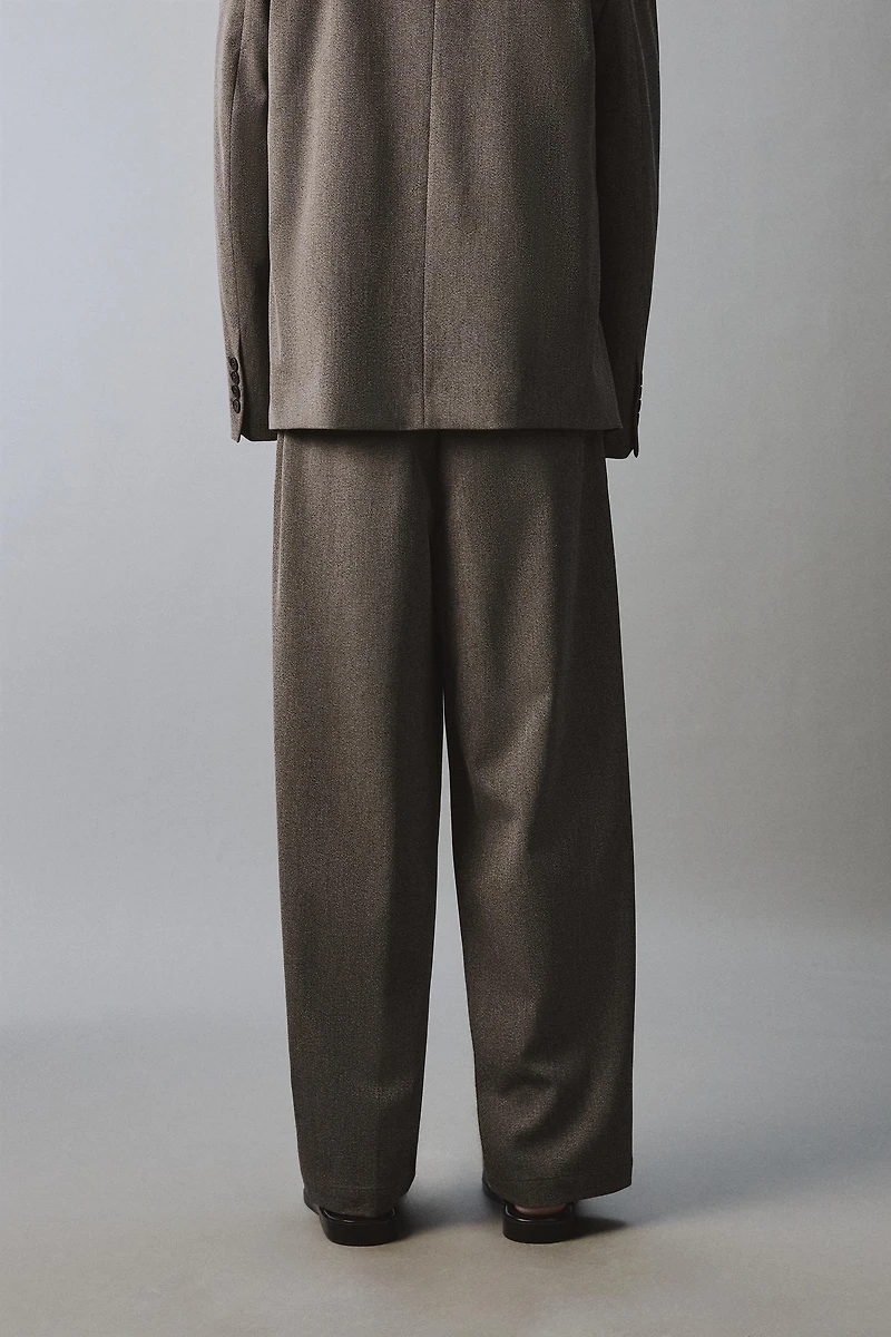 PANTALON LARGE DE COSTUME STRUCTURÉ DÉCONTRACTÉ