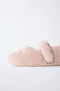 ANIMAL SLIPPERS