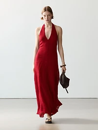 Long 100% linen dress with neckline detail