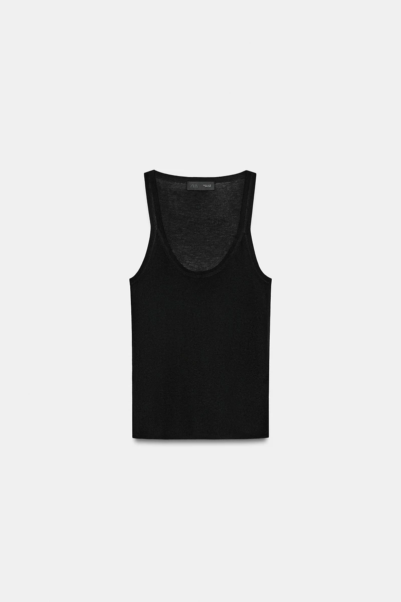 FINE KNIT SLEEVELESS TOP