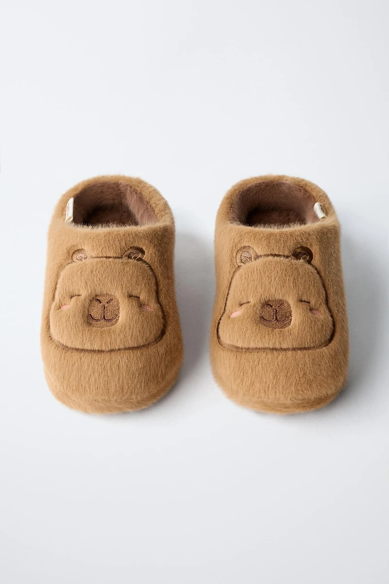 CHAUSSONS CAPIBARA CAPYFUN ©