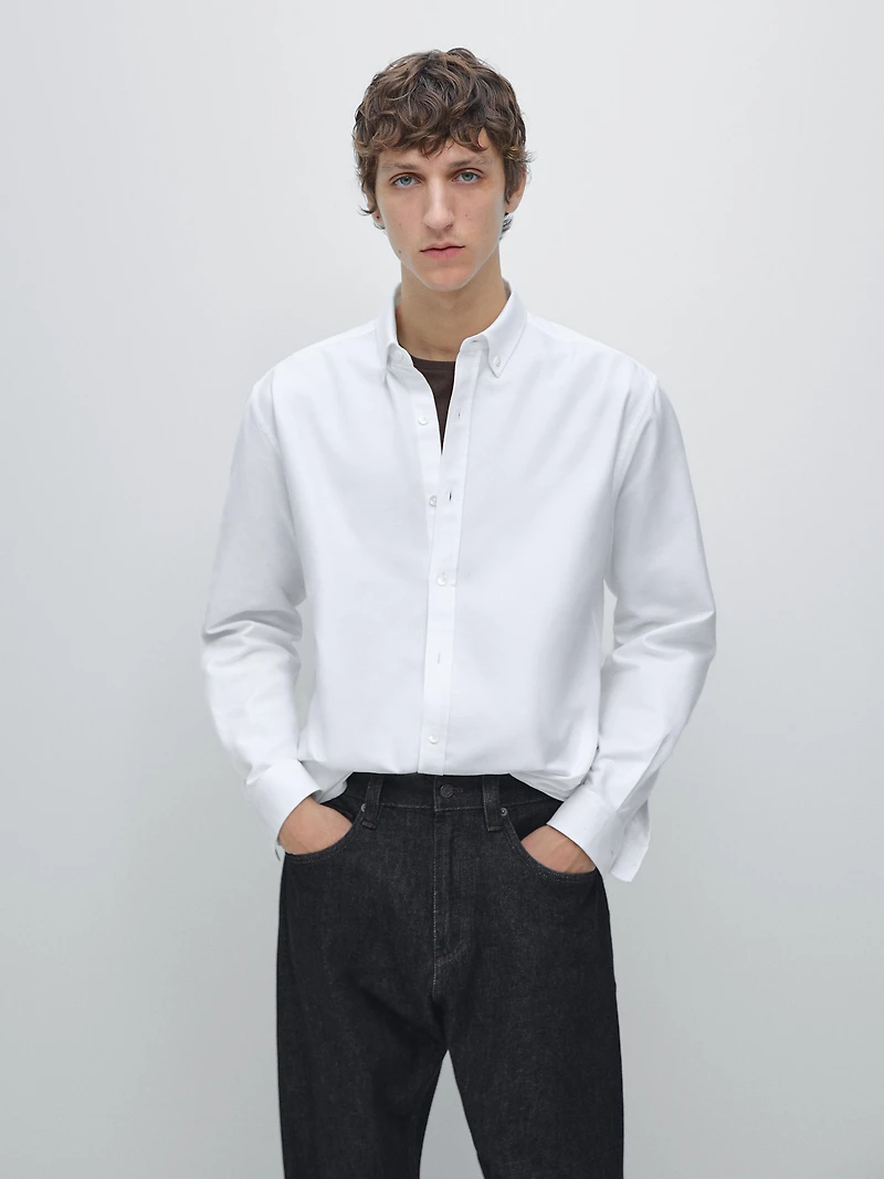 100% cotton regular fit Oxford shirt