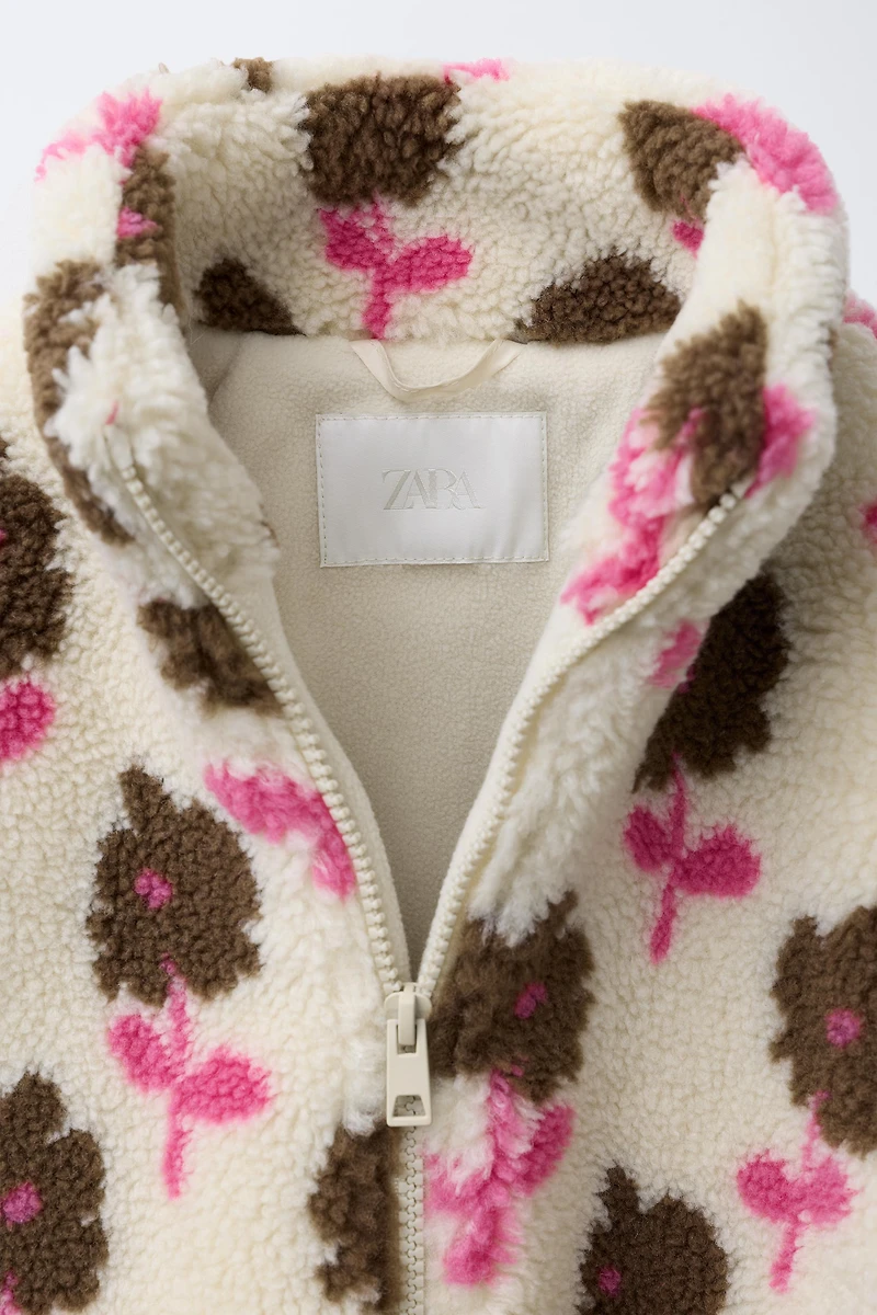 VESTE EFFET MOUTON À FLEURS