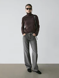 Mid-rise wide-leg jeans