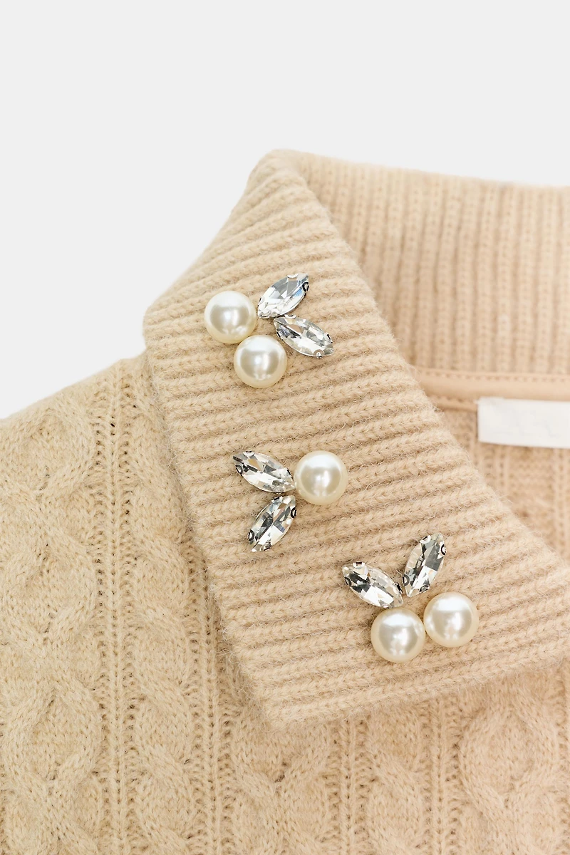 JEWEL COLLAR CABLE-KNIT SWEATER