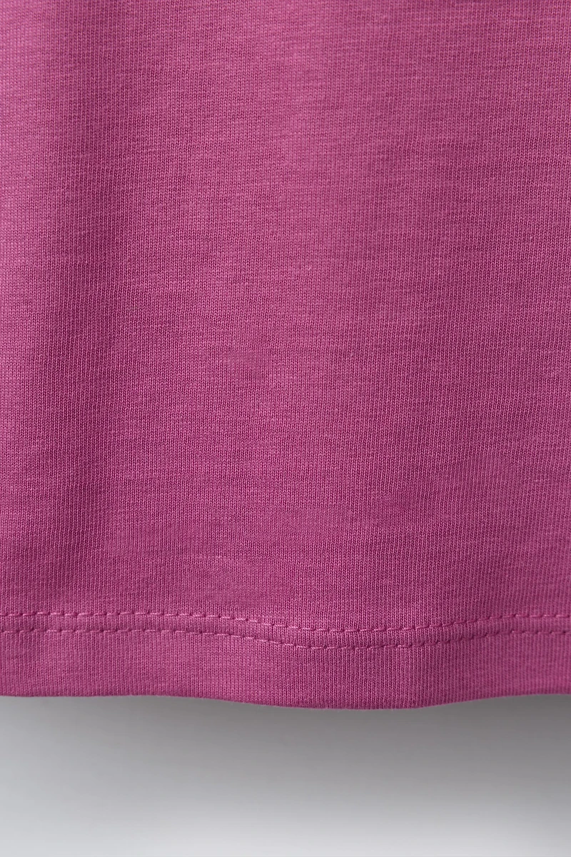 T-SHIRT BASIQUE CŒUR BRODÉ