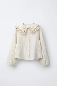 EMBROIDERED PETER PAN COLLAR SHIRT