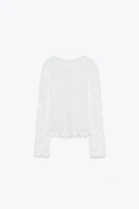 EMBROIDERED LACE TOP