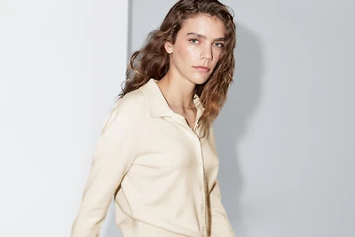 100% wool knit cardigan