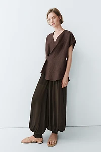 Fluid linen blend crossover kimono
