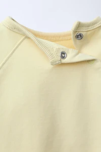 SWEATSHIRT AND JOGGER PANTS SET