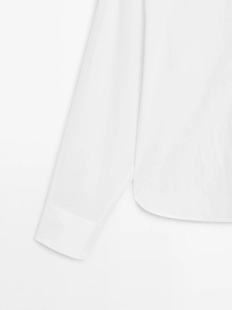 Loose-fitting 100% cotton poplin shirt