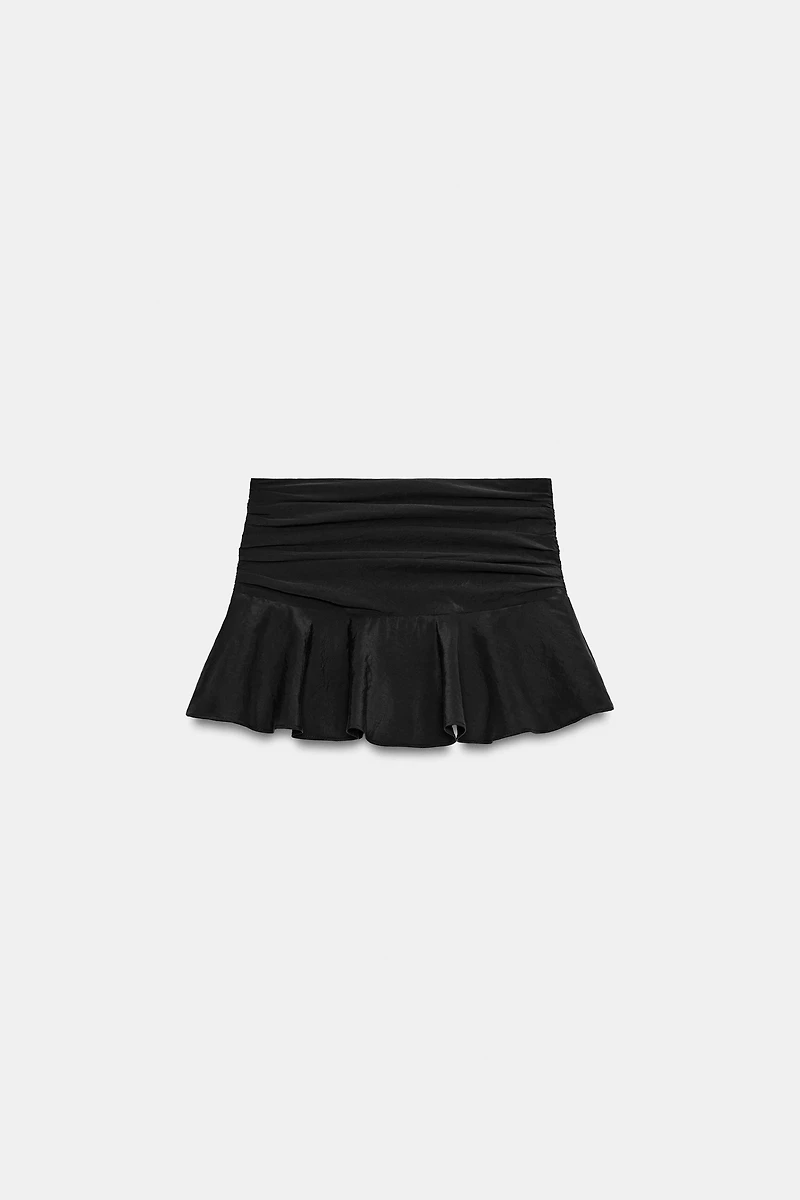 POLKA DOT FLOWY RUFFLE SKORT