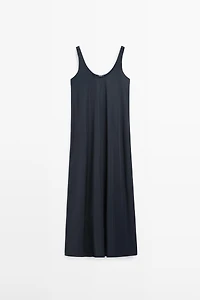 Flowing flared dress with straps