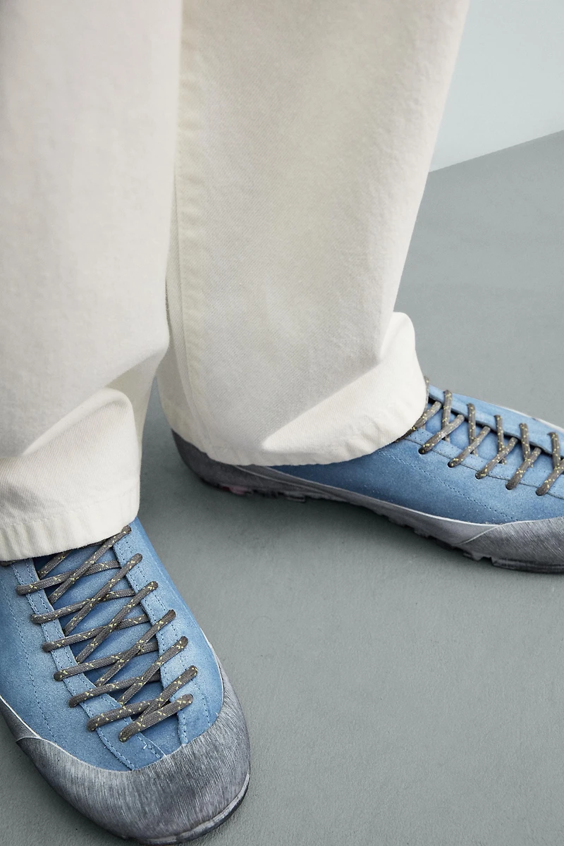 LEATHER SNEAKERS WITH VIBRAM® SOLE AARON LEVINE X ZARA