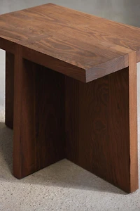 SIDETABLE 01
