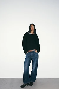 PLAIN KNIT V-NECK JUMPER