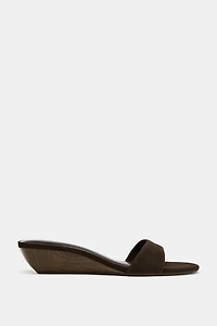 SUEDE WEDGE SANDALS