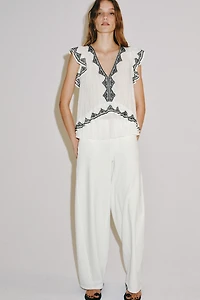 ZW COLLECTION CONTRAST EMBROIDERED TOP