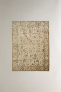VINTAGE FLORAL AREA RUG