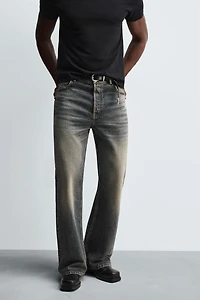 WIDE FLARE FIT JEANS