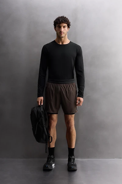 COLOR BLOCK RUNNING SHORTS
